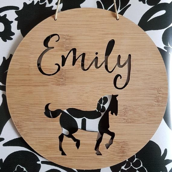 Plaque De Decoration Murale En Bois Personnalisee Avec Nom De Cheval Signe De Chambre A Coucher De Poney Decoration De Pepiniere Cadeau D Anniversaire Decor De Reception Cadeau Pour Bebe Aliexpress