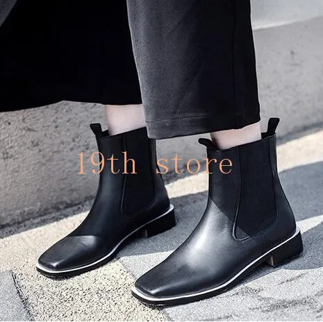 square toe flat boots