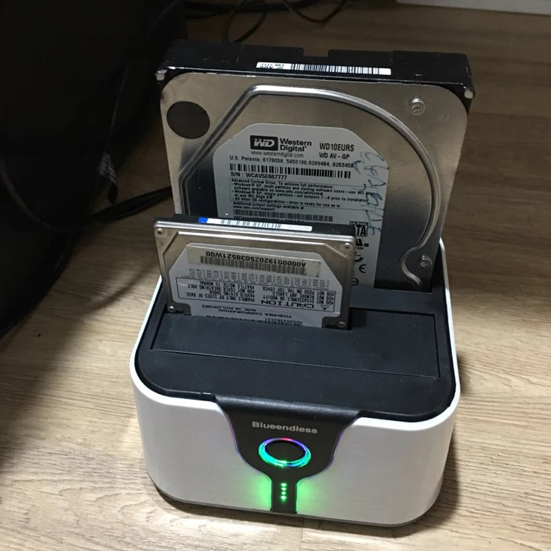 Prix pour 2-Bay 4 TB Double SATA 2.5 "/3.5" ssd Hdd Station d'accueil USB 3.0 à SATA I II HDD Duplicateur Haute Vitesse 5 Gbps Duplicateur Soutien Prix pour 2-Bay 4 TB Double SATA 2.5 "/3.5" ssd Hdd Station d'accueil USB 3.0 à SATA I II HDD Duplicateur Haute Vitesse 5 Gbps Duplicateur Soutien