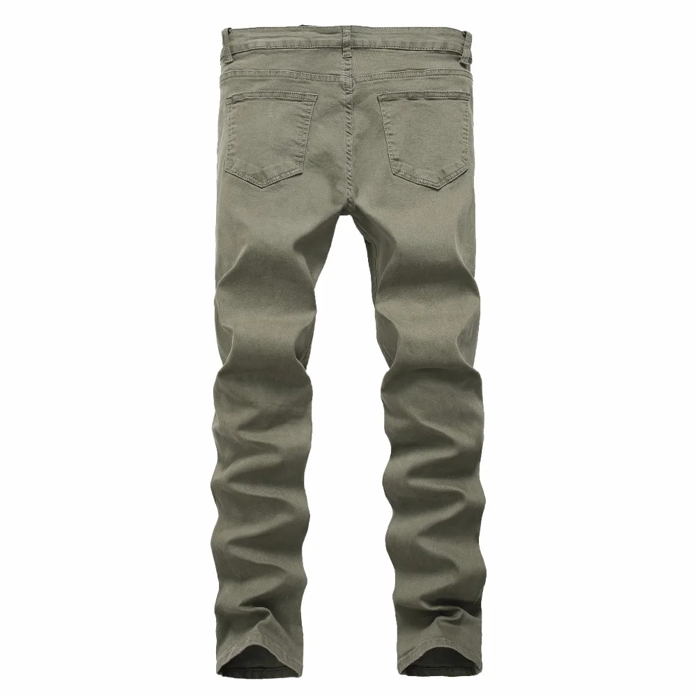 4348122505_1518810607