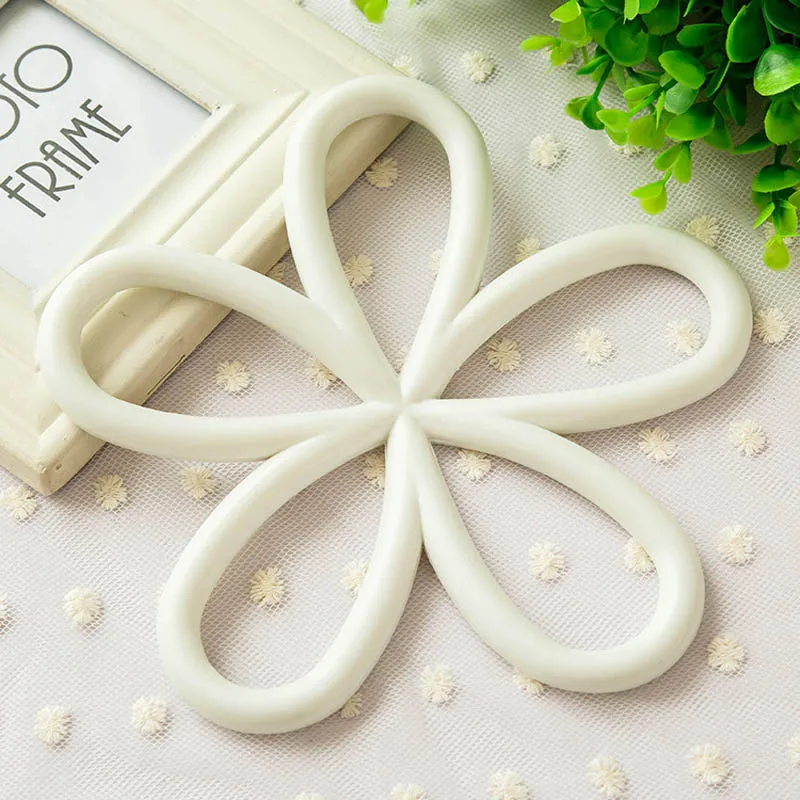 4792551911_557611499