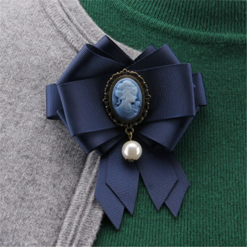 Nero Rtengtunn Spilla,1 Pezzo Donne Ragazze Vintage a Strati Fiocco Bowknot Spilla Stile Inghilterra Glitter Strass Faux Pearl Gioielli Decor Colletto Tinta Unita Camicia Cravatta 5 Colori Nero Rtengtunn Spilla,1 Pezzo Donne Ragazze Vintage a Strati Fiocco Bowknot Spilla Stile Inghilterra Glitter Strass Faux Pearl Gioielli Decor Colletto Tinta Unita Camicia Cravatta 5 Colori