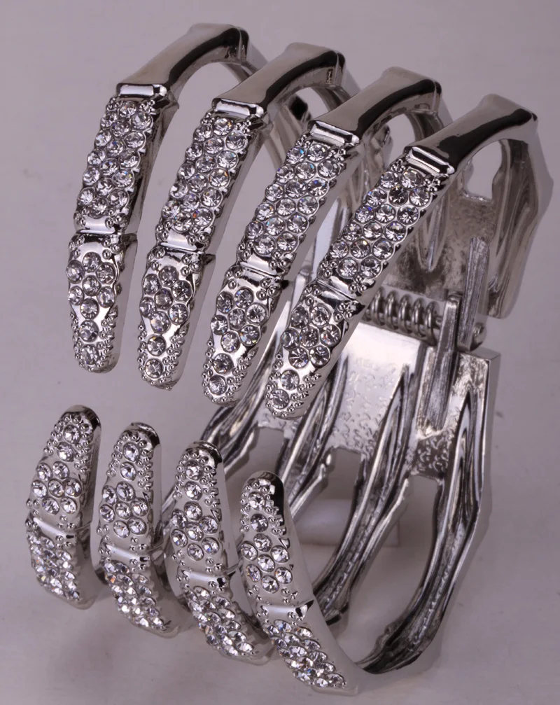 Skeleton hand bangle bracelet women biker jewelry W austrian crystal gold &amp silver color FT29 wholesale dropship | Украшения и