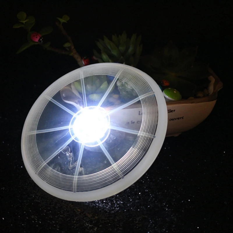 جديد حار 4 طرق LED تحلق القرص في الهواء الطلق الكلب جلب ليلة مضيئة ضوء التدريب الحيوانات الأليفة اللعب