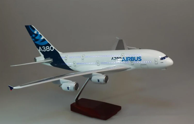 50CM 1/160 Airbus A380 Prototype Airline plane model alloy airframe W landing gear& light airplane toys fixed-wing aircraft