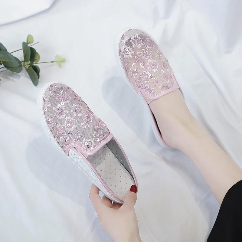 

Female Summer 2019 Mules Flat Thongs Air Mesh Leather Closed Toe Slippers Leisure Babouche Modis Rubber Ladies Outside New