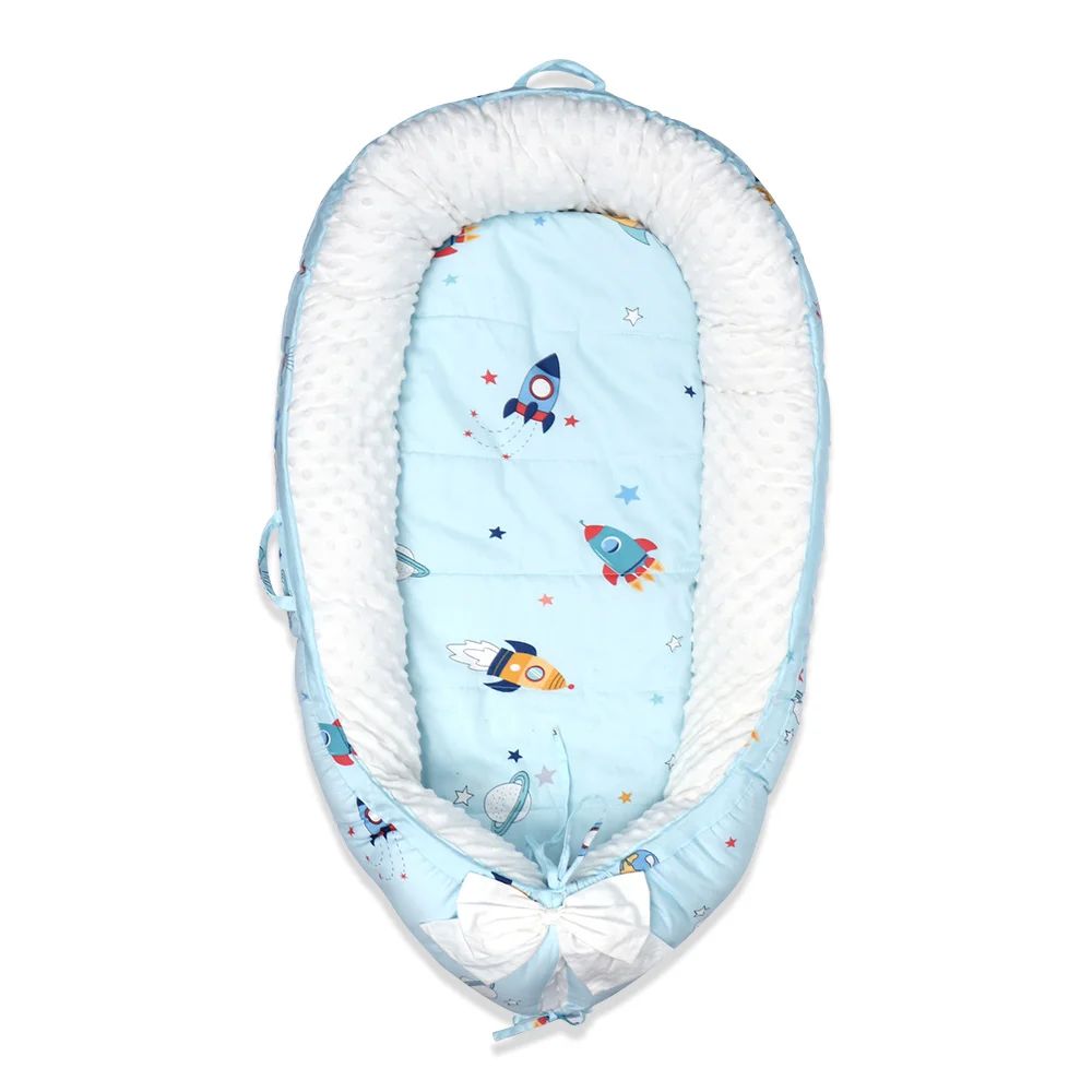 Детский шезлонг Реверсивный новорожденный спальный люлька для кровати-дышащий Удобный съемный Портативный Snuggle Nest кровать для От 0 до 1 года - Цвет: Красный