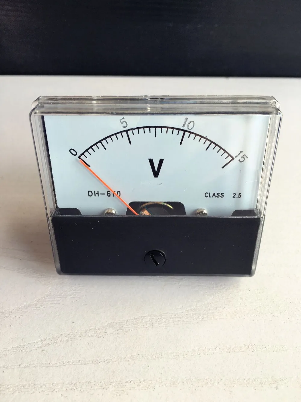 

Analog Volt Voltage Voltmeter Panel Meter DC 0-15V