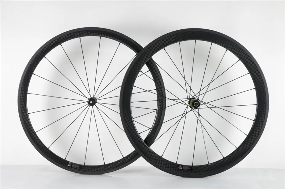 Different front rear wheel 38mm/50mm rim depth and width 23mm for