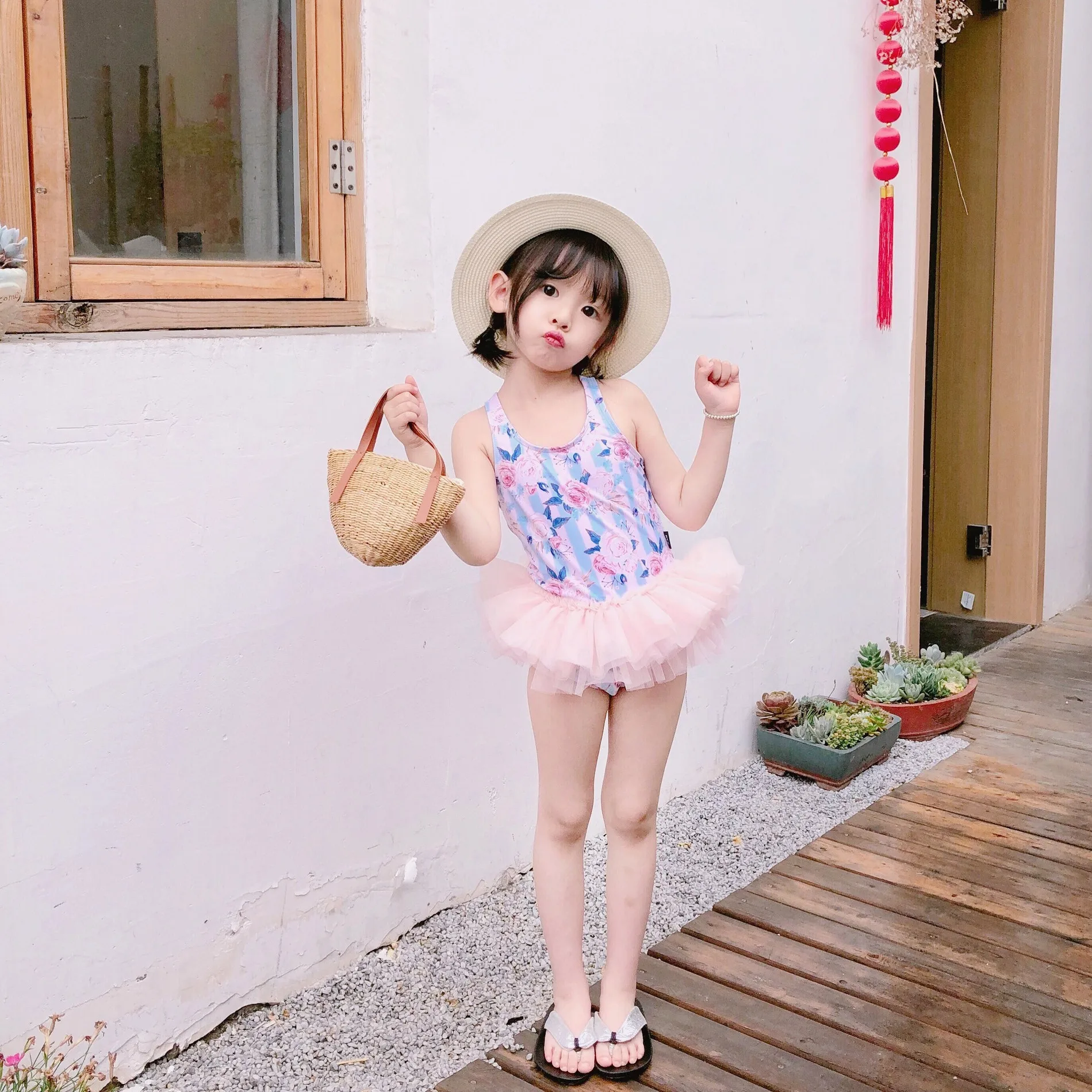 

New Children Summer Swimwear Clothing Sets Floral Voile Baby Girls Princess Swimsuits Sun-protective One-piece Swimming Cap 2pcs