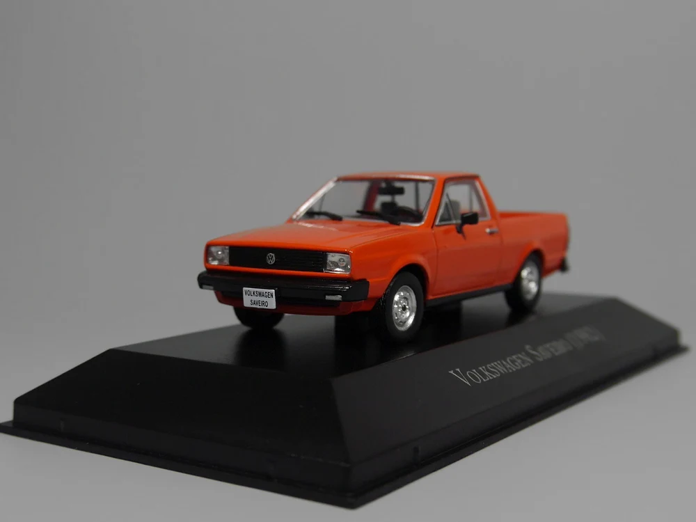 Авто ИНН-ixo 1:43 Volkswagen Saveior 1982 литая модель автомобиля