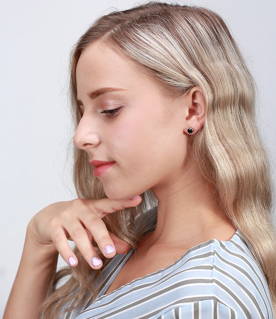 SE84-MODEL-IMG_7381-R