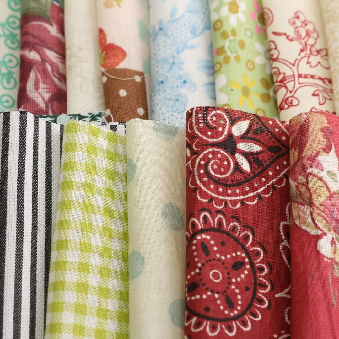 JX-LCLYL 100pcs New 10*10cm DIY Craft Sewing Square Floral Cotton Fabric Patchwork Cloth
