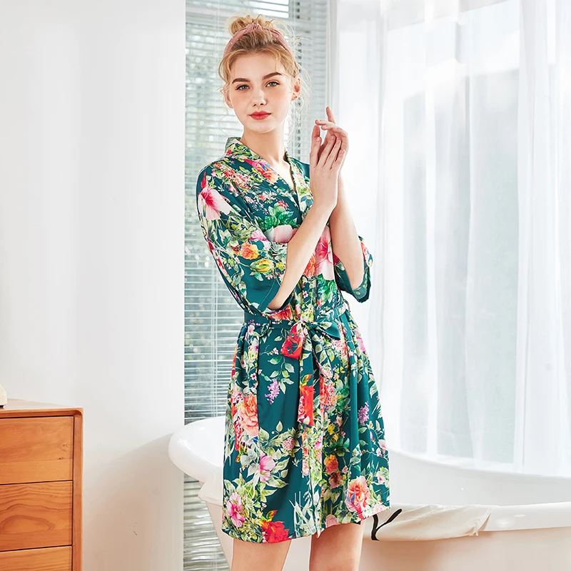 

2019 Satin Robes Wedding Robe Sleepwear Silk Pijama Casual Bathrobe Animal Rayon Short Nightgown Women Summer Kimono XXL
