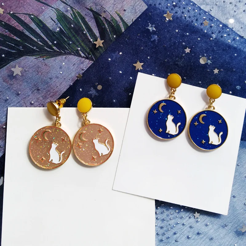 

Japanese Pink Enamel Cat Clip On Earrings Cute Round Blue Cat Moon Clip Earrings No Pierced Ears for Women Girls Student