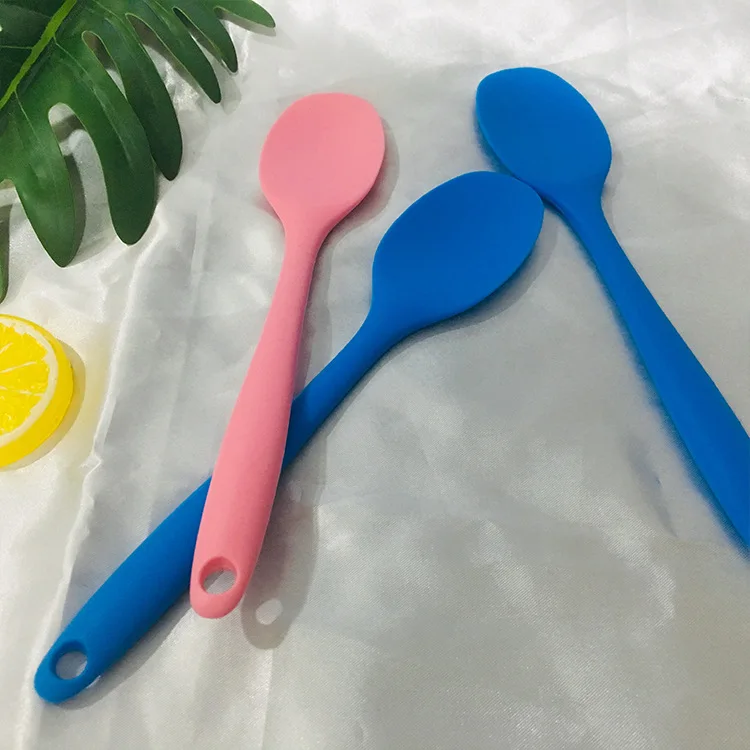 

Silicone spoon small one all-inclusive handle protection non-stick pot soup shell scraping spoon kitchen utensils