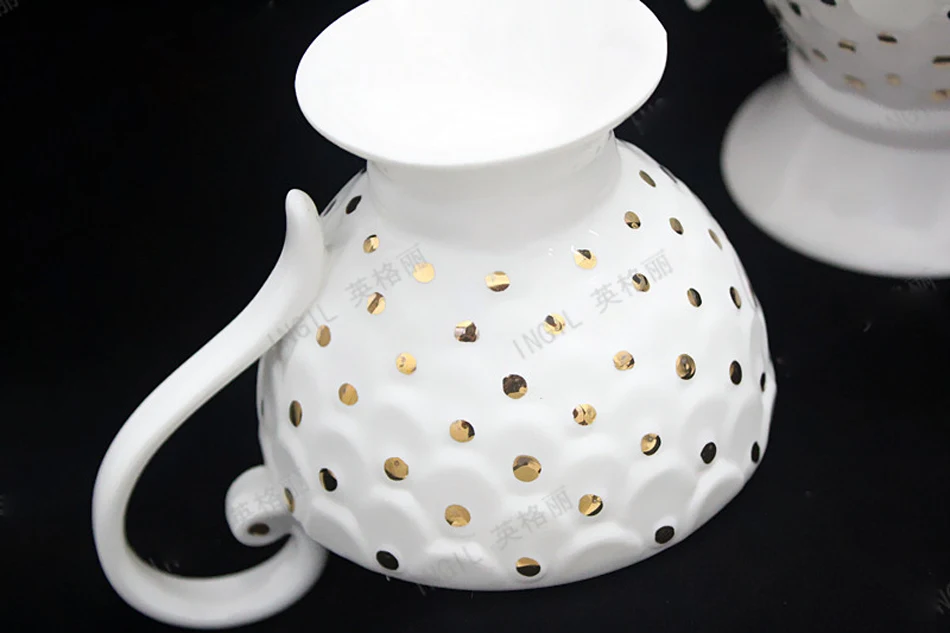 11 шт., европейская Высококачественная кофейная чашка из костяного фарфора, набор, кофейная чашка в форме рыбьей чешуи, блюдце, послеобеденная чайная чашка, набор цветочных чашек, чашка для напитков