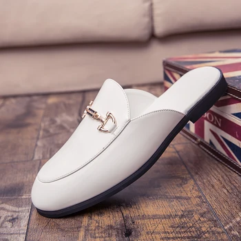 

New Cool Youth Casual Shoes Men Black Patent Leather Mens Shoes Brand Designer Man Half slippers Breathable Casual Loafers Shoe