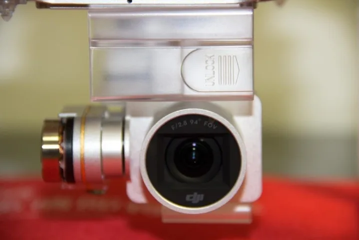 Freeshipping DJI Phantom 3 Advanced Drone With 2 Battery With HD 1080p Camera And 3 Axis Gimbal Rc Helicopter