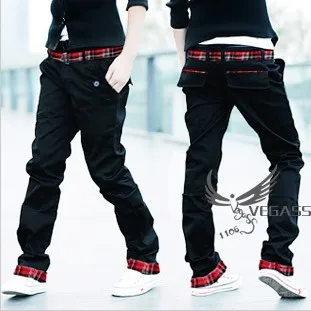 Non mainstream plaid fashionable casual male jeans lovers