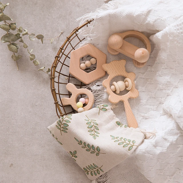 4Pcs/Set Beech Wood Cartoon Rabbit Trojan Horse Cloud Wooden Teething Rodent Tiny Rod Toy For Nursing Baby Toys Children Goods 2