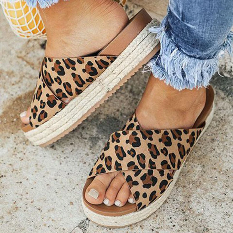 

Sexy Leopard Sandals Summer Women Slippers Open Toe Platform Casual Shoes Ladies Outdoor Beach Flip Flops Female Summer Sandals