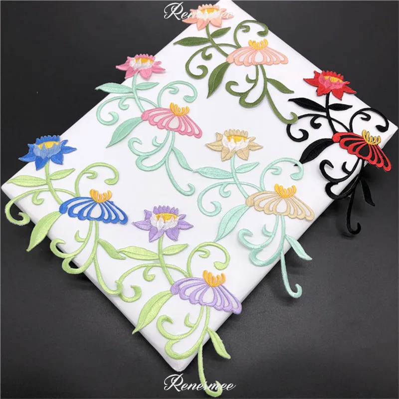 

3Pcs Classic Flower Patches Clothing Embroidery Patch Fabric Sticker Iron On Applique Sewing Repair for Dress 13X8cm SX177