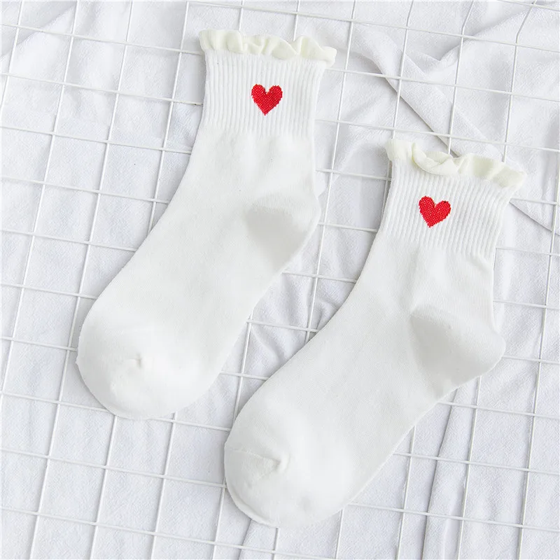 Женские носки, новые осенние носки, 1 пара, Длинные повседневные дышащие милые носки, хлопковые цветные женские модные милые носки с сердечками для девушек - Цвет: Белый