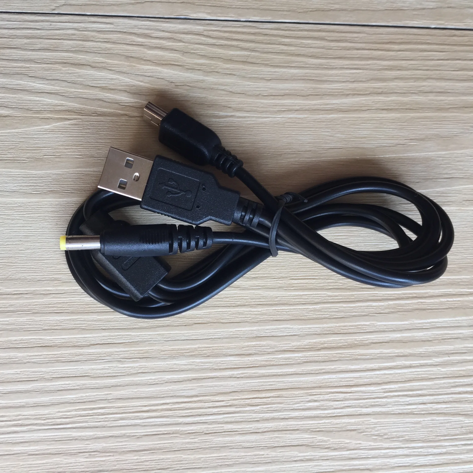 Зарядное устройство BUKIM 2 в 1 USB кабель для PSP 1000 2000 3000 3001 3004|Кабели| |