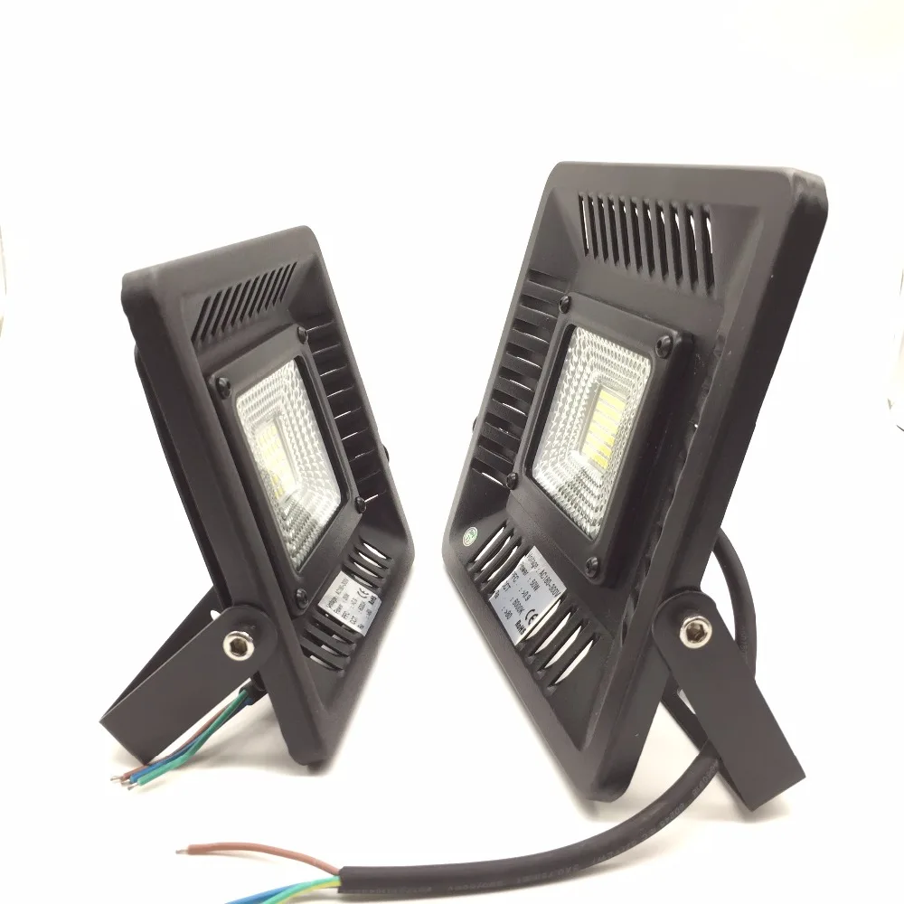 30 watt led flood light 100% Real Power LED Flood Light 30W 50W Outdoor Lighting Floodlight 220V Ultra thin IP65 Garden Light Spot Light LED Refletor led flood
