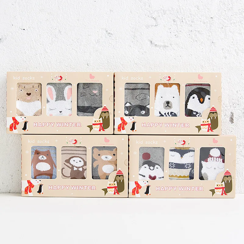 

2017 3pairs/box New Autumn Winter Girl's Children Short Socks Thickening Terry Keep Warm Cotton Christmas Animals Socks Gift