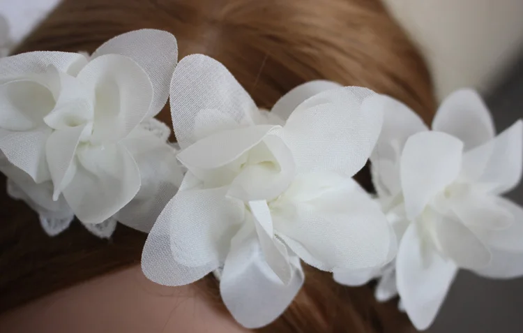 

Women's Bridal flower hairband white floral headband girl's fashion hair garland hair accessories wholesale