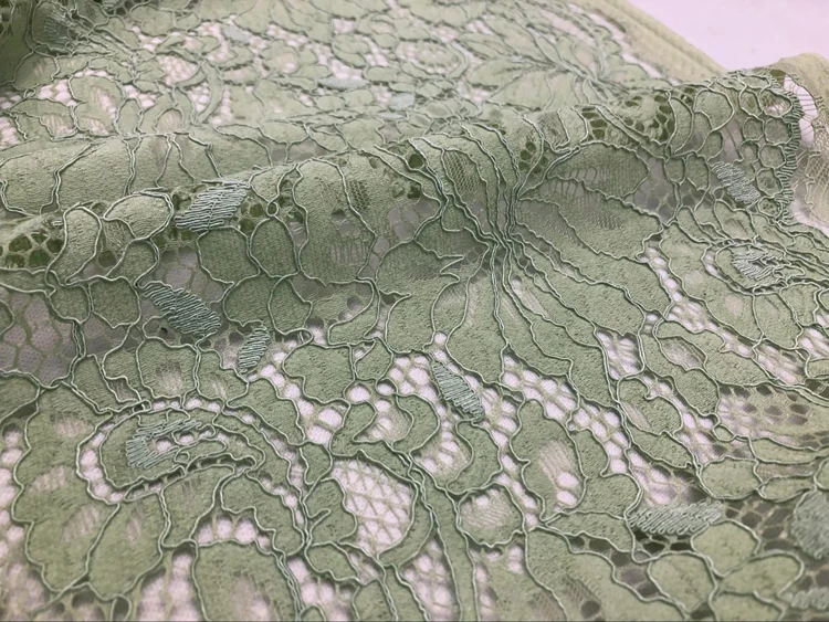 1 (16)