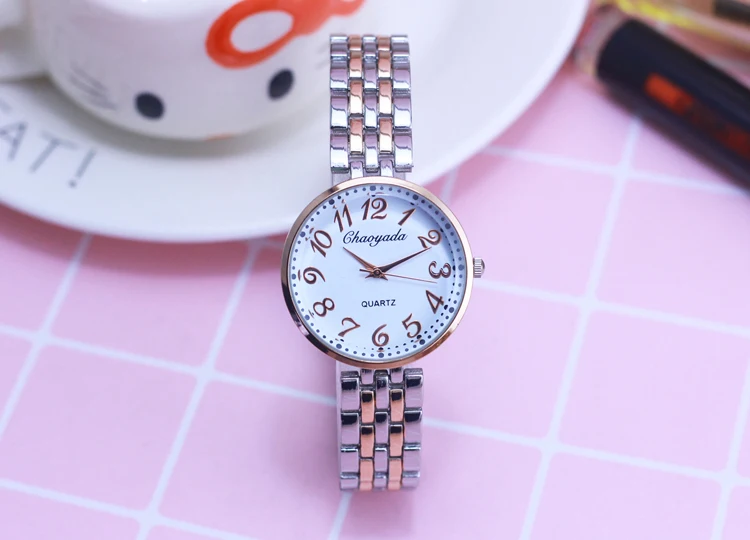 

2018 Women's Fashion Women's Pink Gold Quartz Watch Girl Watch Bracelet Watch Wristwatch Reissue Luxury Watch