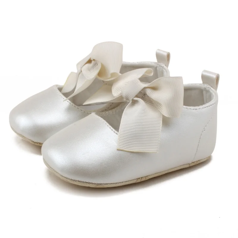 Новинка года; нескользящая детская обувь для принцесс из искусственной кожи, украшено бантом; обувь для малышей; Размеры 0-18 M M2