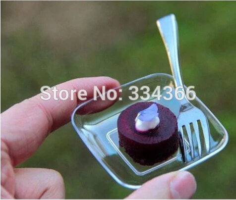 

100Pcs/Lot 6cm Disposable Hard Plastic Dessert Dish Clear Plastic Candy Dish 2.4" Mini Square Plate Festival Wedding