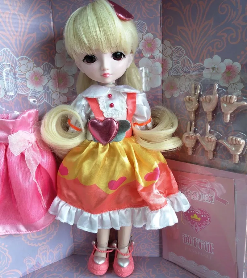 

Free shipping cheap Lourie doll/bjd doll cosmetic diy doll refit 30CM high quality gift/ Ye Luoli Night Lolita doll 16100803