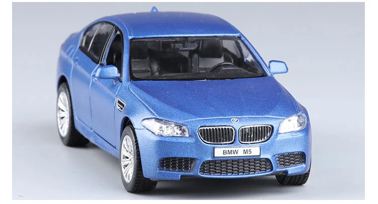 136 BMW M5 Matte Blue (2)