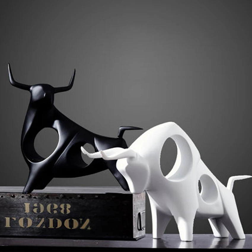

Black / white Ceramic creative cow Bull figurines home decoration Crafts Porcelain Abstract concept cow Decorative gift