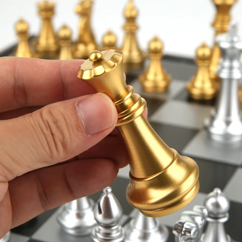 Супер большой дом Международный шахматный набор Магнитная складная доска с золотым серебром 32 шахматные фигуры 36x36x2/32x32x2 см