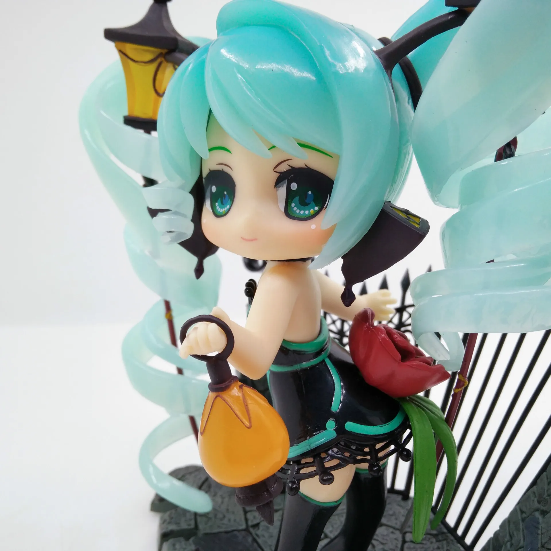 15 см Япония VOCALOID Hatsune Miku Аниме Фигурка мини лампа подвиг версия модели ПВХ Коллекция креативное украшение куклы Brinquedos