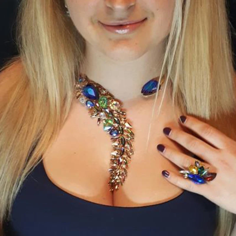 Nejlepší dáma Bohemian Luxusní Crystal Korálky Manžetové knoflíky náhrdelník náhrdelník Ženy vícebarevné svatební Maxi prohlášení Klenoty 3735