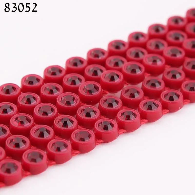 03052 Rhinestone banding SS8