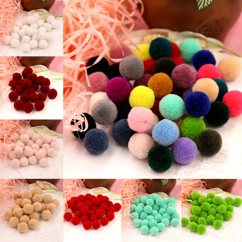 

200pcs/Pack 20mm Party Festival Wedding Decoration Craft Pompoms Soft Fluffy Balls Felt Card Cute Pattern DIY Decorations Toys