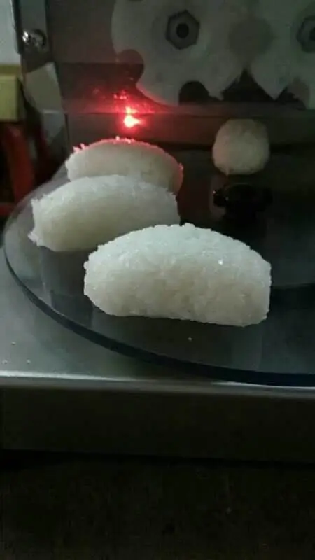 Автоматическая машина для суши 220 В японских рисовых шариков|rice ball machine|machine