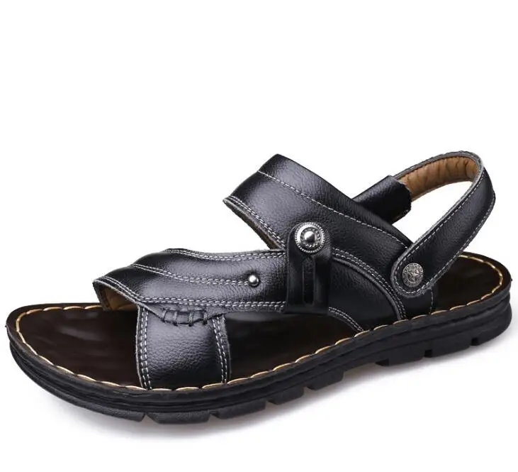 

Men Pool Sandals Summer Outdoor Beach Shoes men Slip On Garden Clogs Casual Water Shower Slippers Unisex eur size 38-44