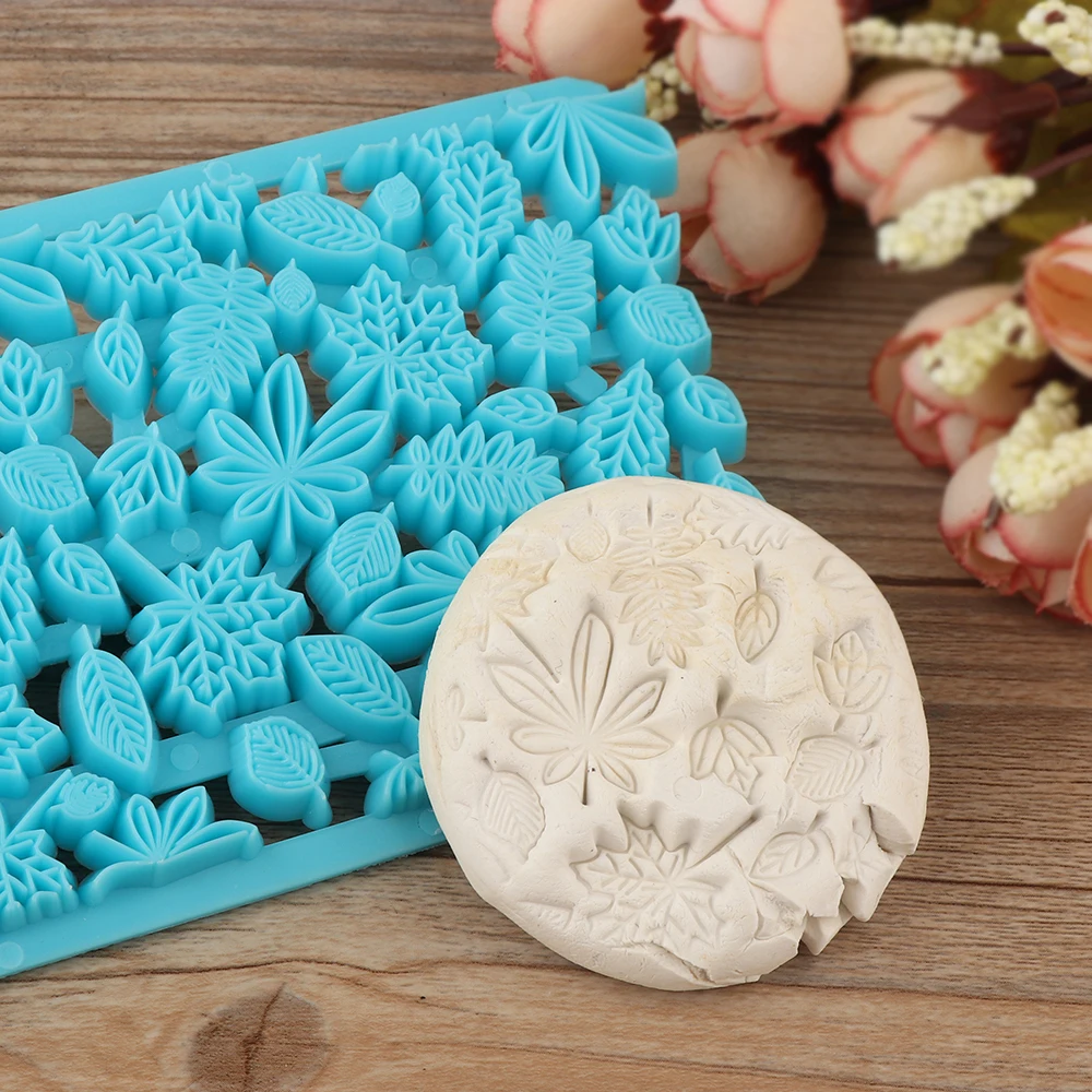 

1Pc New Fashional Quilting Decorating Icing Texture Fondant Cake Embosser Decorating Mold Flower Cookie Cutter