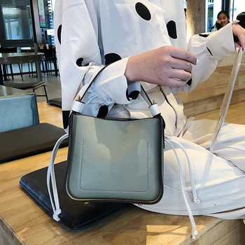 

NEW-Fashion Large Capacity Bucket Shoulder Bag Women Crossbody Bag Female All-Match Large Capacity Pu Leather Handbag
