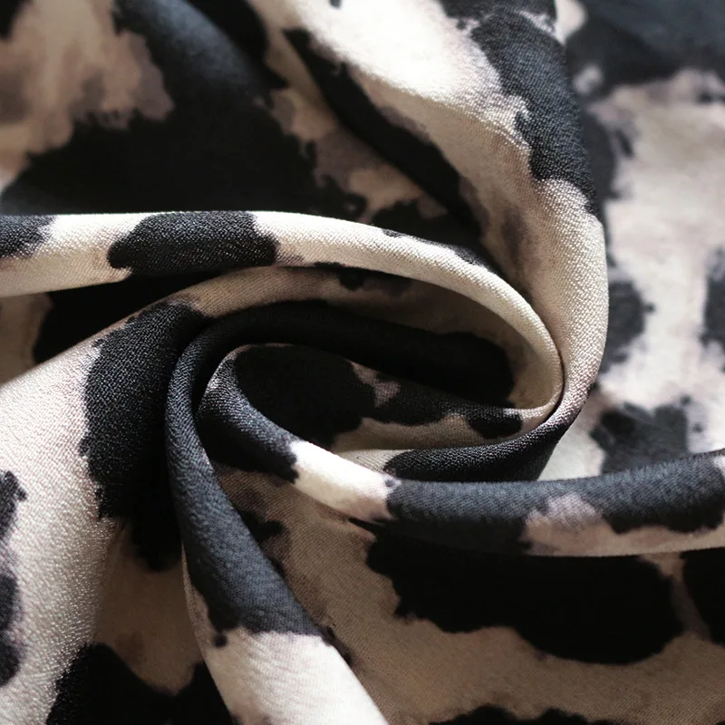 3XL Women Summer Sexy V Neck Leopard Print Shirt Long Sleeve Loose Chiffon Blouses Woman 2019 Office Ladies Shirt Tops Plus Size