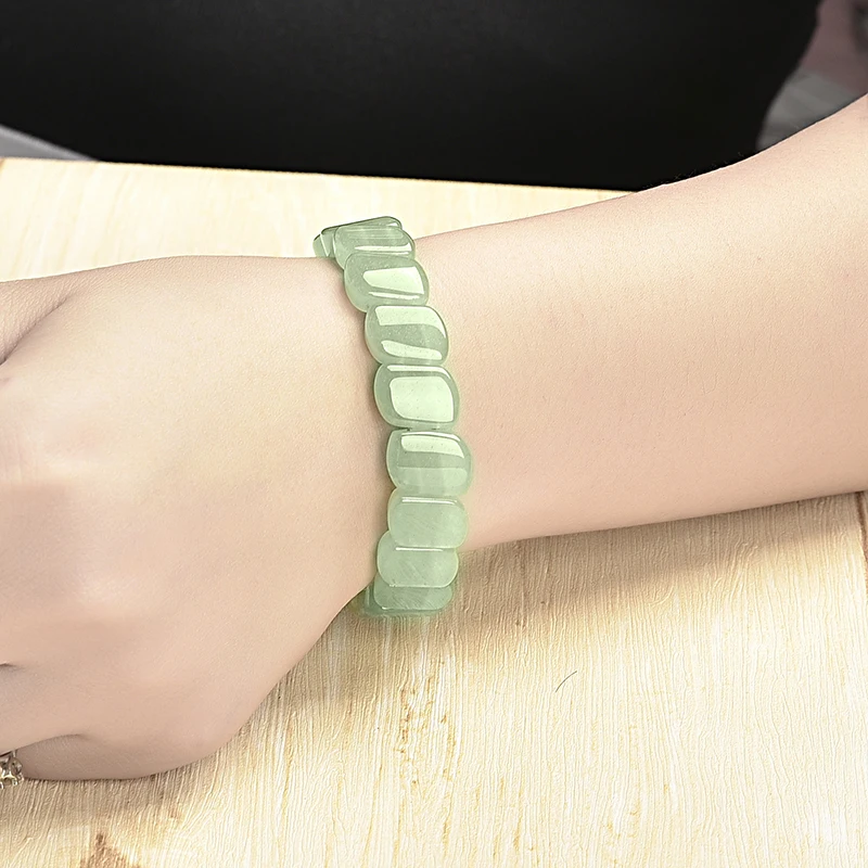 

Transparent jade square 6 mm thickness Dong ling Jasper bracelet, can send elders and relatives
